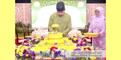 https://www.pelitabrunei.gov.bn/PublishingImages/BERITA_THUMBNAIL/2026/07%20JULAI/010726/02.jpg
